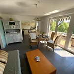 Luminous In Near Strasbourg, Conveniently Located Next To A Tram Stop With Direct Access To Strasbourg Centre Kehl