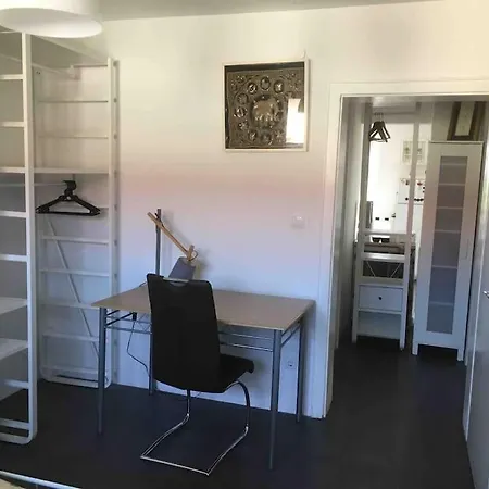 Luminous In Near Strasbourg, Conveniently Located Next To A Tram Stop With Direct Access To Strasbourg Centre Kehl
