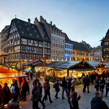 Luminous In Near Strasbourg, Conveniently Located Next To A Tram Stop With Direct Access To Strasbourg Centre * Kehl