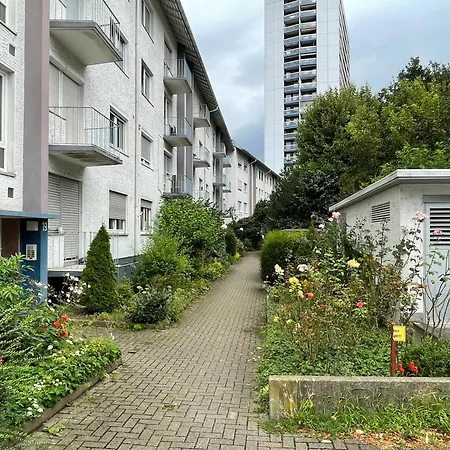 Luminous In Near Strasbourg, Conveniently Located Next To A Tram Stop With Direct Access To Strasbourg Centre Apartment *