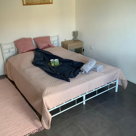 Luminous In Near Strasbourg, Conveniently Located Next To A Tram Stop With Direct Access To Strasbourg Centre