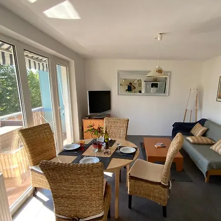 Luminous In Near Strasbourg, Conveniently Located Next To A Tram Stop With Direct Access To Strasbourg Centre